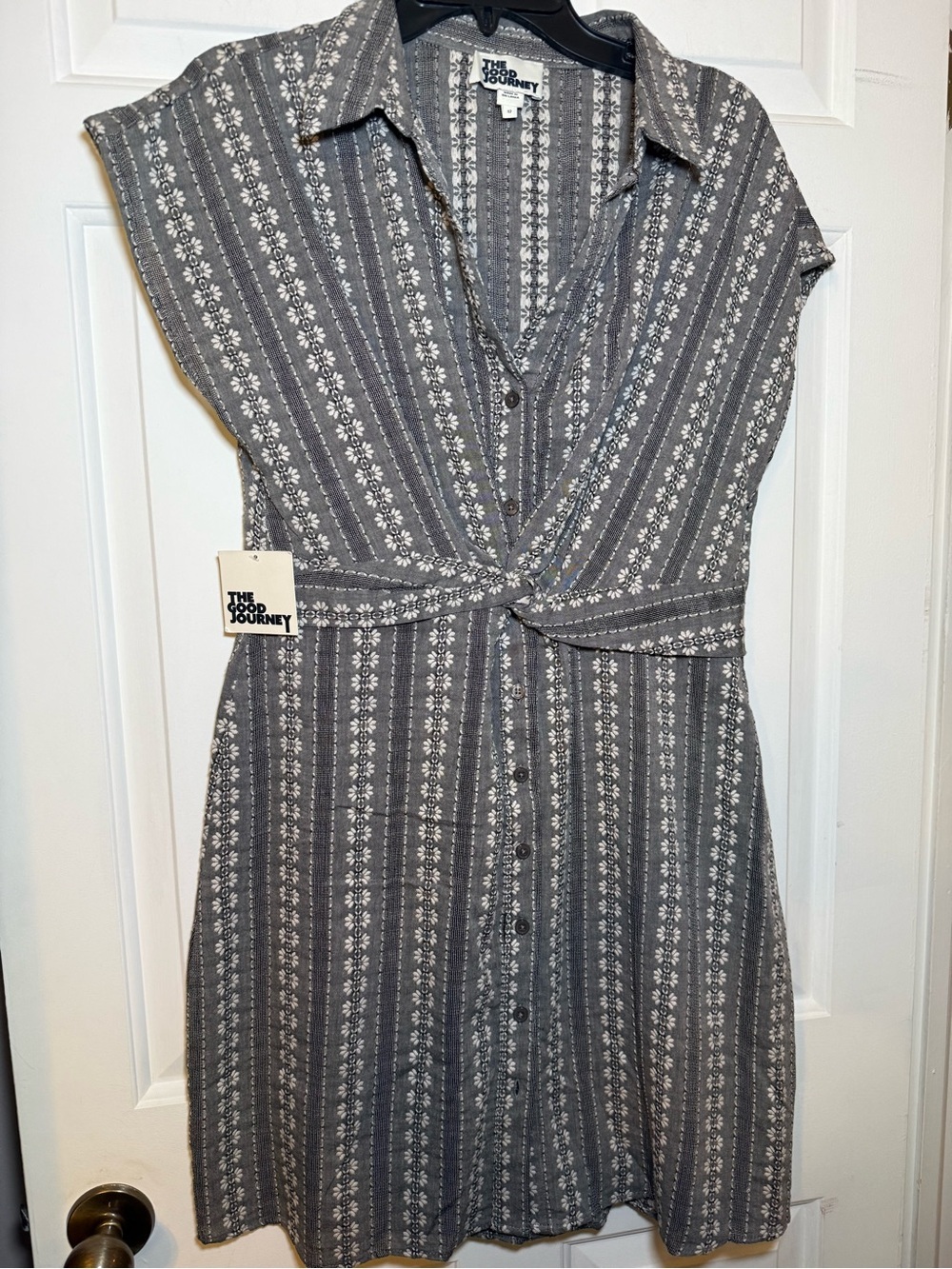 The Good Journey Charcoal Gray Striped Floral Shirt Dress NWT Sz 12 Workwear